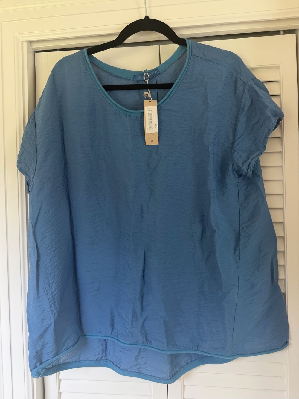 NWT Scoop Neck Blouse